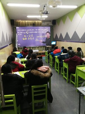 韶關(guān)市湞江區(qū)高思教育信息咨詢 助力學(xué)生成長(zhǎng)，點(diǎn)亮智慧未來